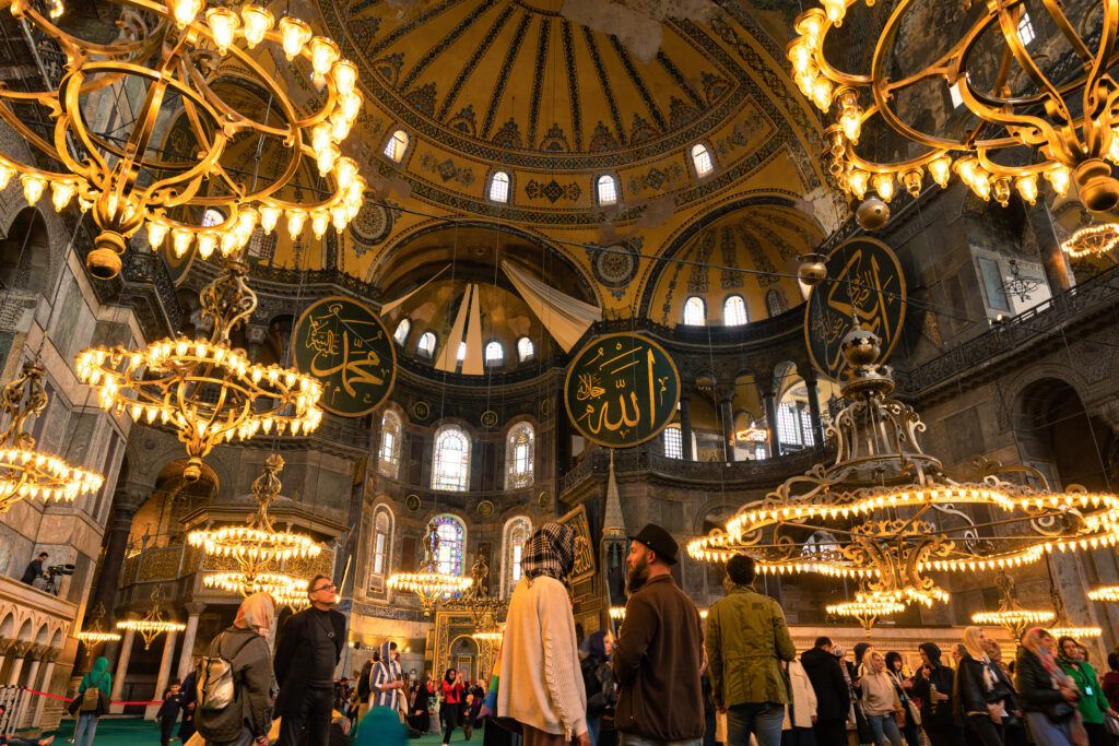dresscode mosque hagia sophia istanbul